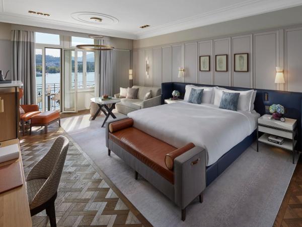 Mandarin Oriental Palace, Luzern : photo 2 de la chambre suite junior avec balcon - vue sur lac