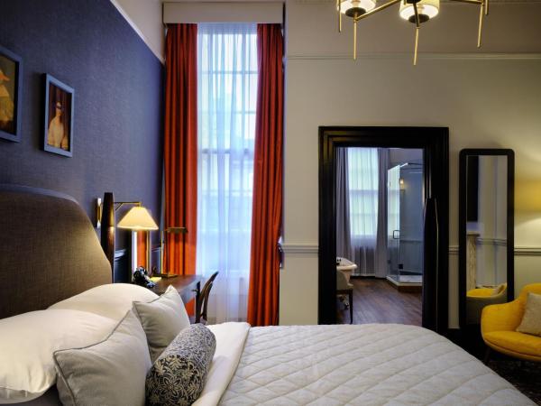 Abbey Hotel Bath, a Tribute Portfolio Hotel : photo 5 de la chambre suite lit king-size