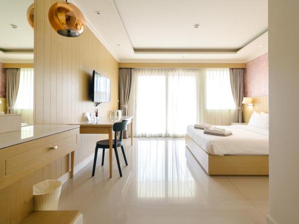 The Sea Cret Hua Hin : photo 5 de la chambre chambre double de luxe avec baignoire spa 