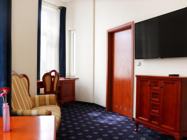 Hotel Europejski Wrocław Centrum : photo 3 de la chambre suite