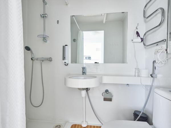 Töölö Towers : photo 3 de la chambre studio