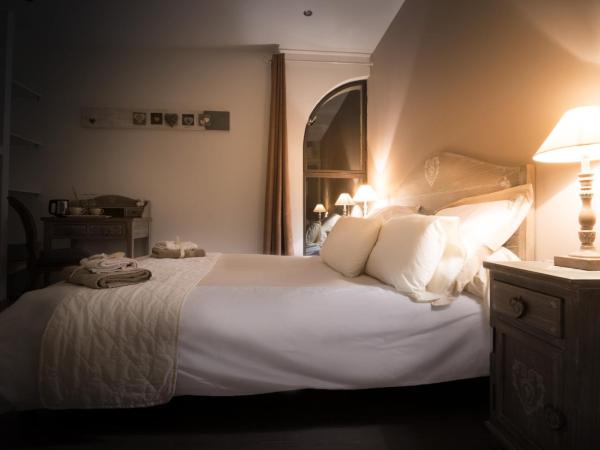 B&B Maison d'hôte et gite Mas d'Eymard : photo 5 de la chambre chambre double standard