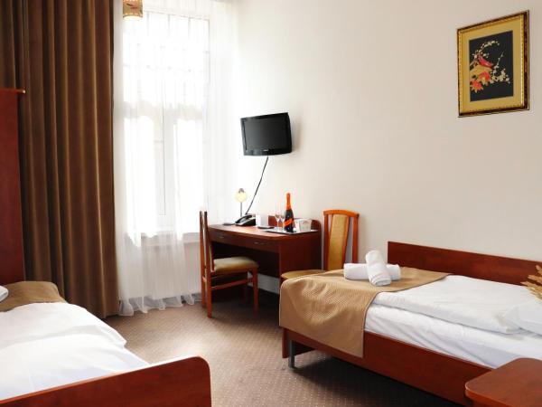 Hotel Lothus : photo 5 de la chambre chambre lits jumeaux