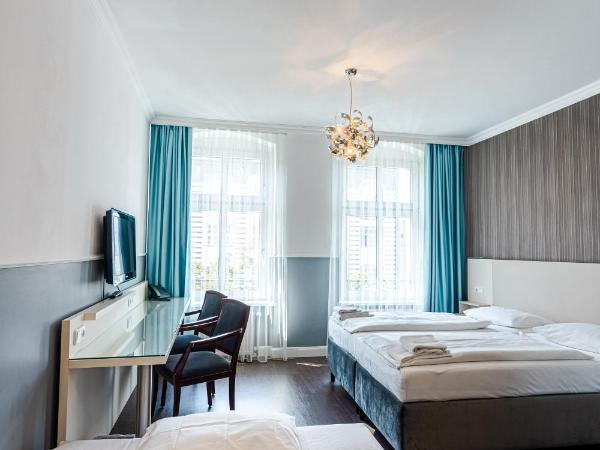 Hotel Prens Berlin : photo 2 de la chambre chambre triple confort