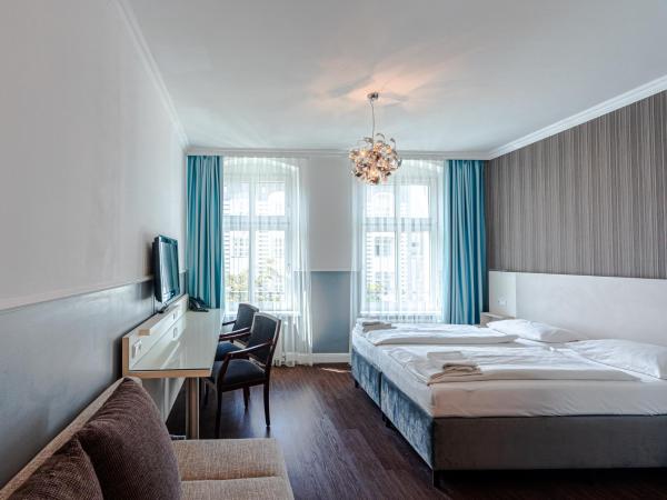 Hotel Prens Berlin : photo 1 de la chambre chambre triple confort
