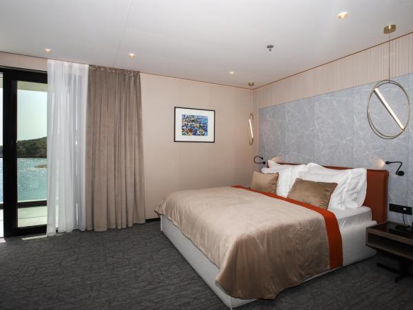 Hotel Medistone : photo 2 de la chambre chambre double deluxe avec balcon - vue sur mer