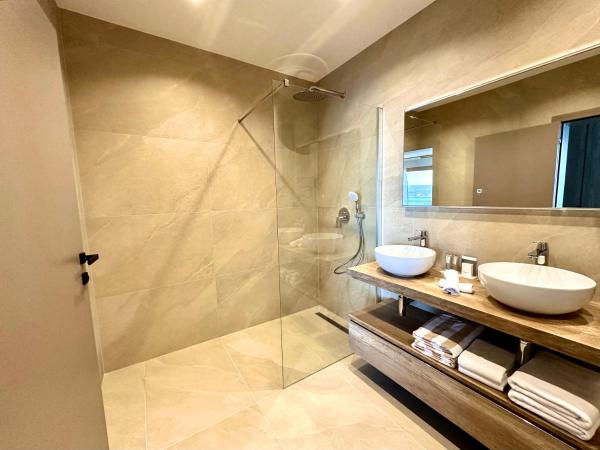 Hotel Medistone : photo 4 de la chambre appartement avec balcon