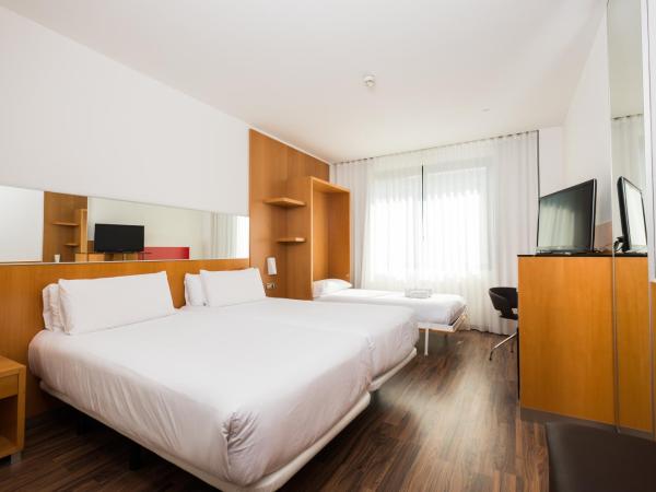 Hotel SB Icaria : photo 1 de la chambre chambre triple