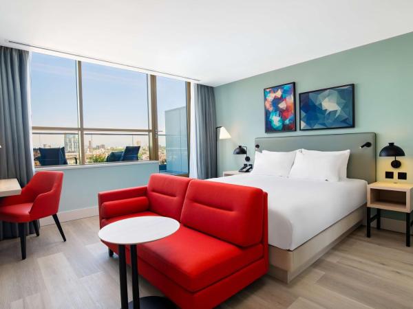 Hyatt Place London City East : photo 5 de la chambre luxueuse chambre king avec balcon