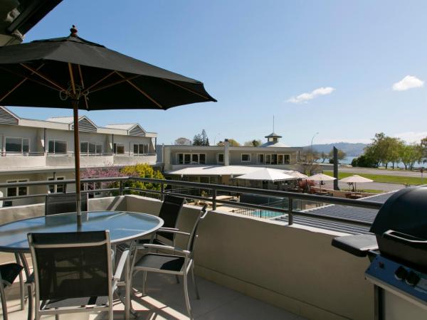 Anchorage Resort Taupo NZ : photo 1 de la chambre appartement 3 chambres - vue sur lac