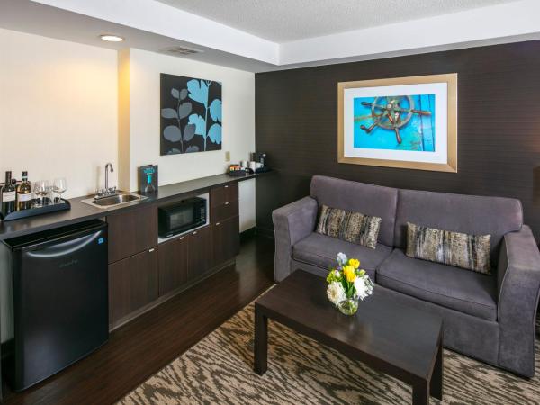 Cambridge Suites Hotel Halifax : photo 1 de la chambre studio lit queen-size