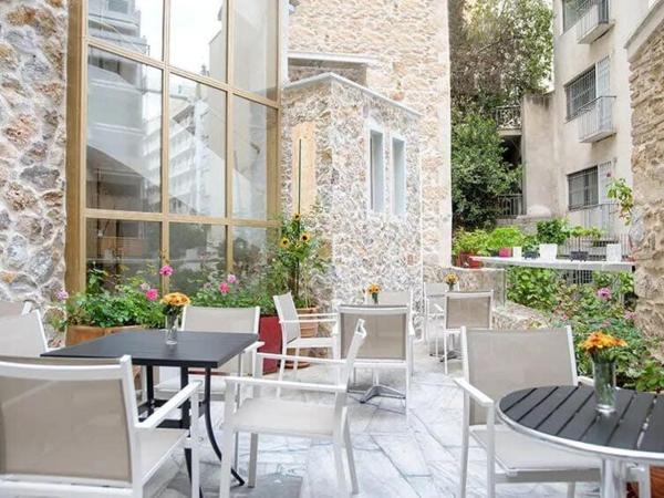 Beautiful & Modern 1BR Suite Near Tsokri Square : photo 3 de la chambre suite