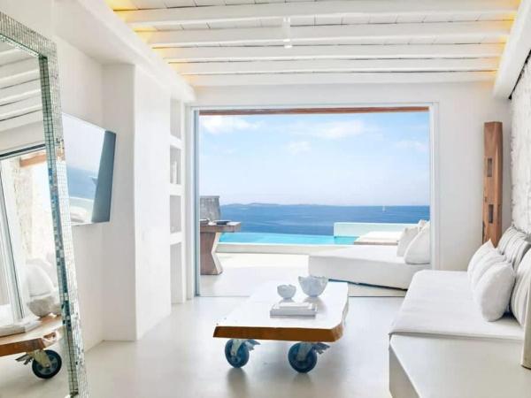 Gorgeous Villa BR Suite Astonishing Sea View : photo 3 de la chambre villa