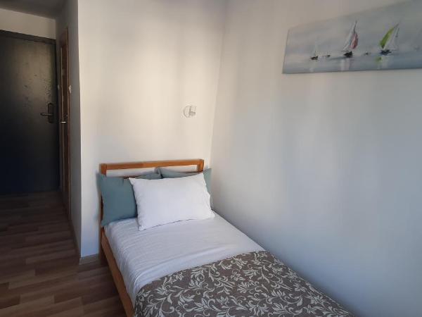 Villa 31 : photo 4 de la chambre petite chambre simple