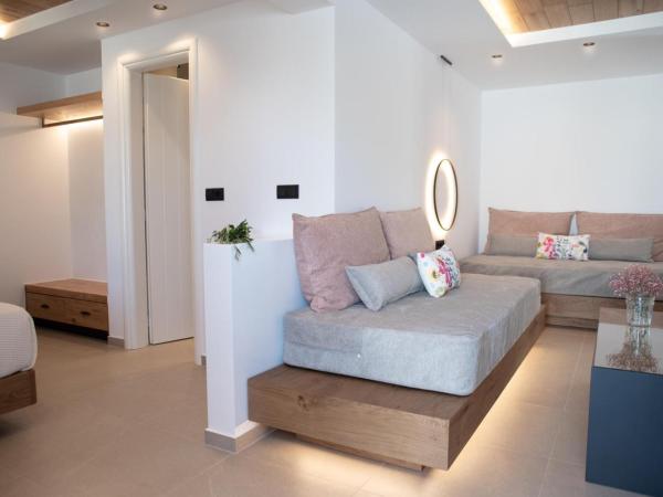 Hotel Naxos Beach : photo 1 de la chambre suite junior