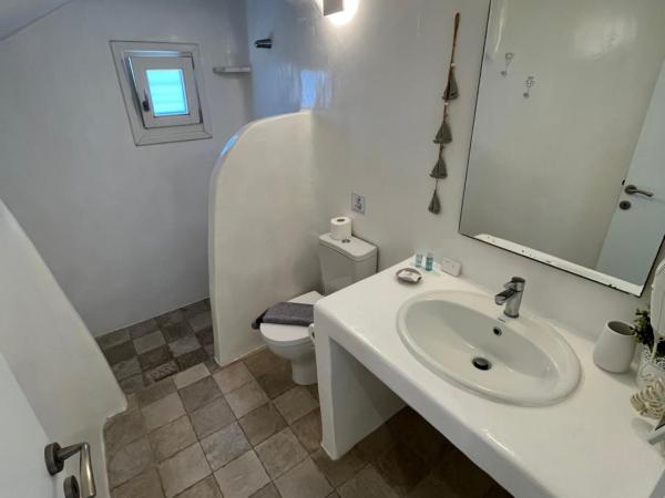 Villa Margarita : photo 9 de la chambre chambre double - vue sur jardin