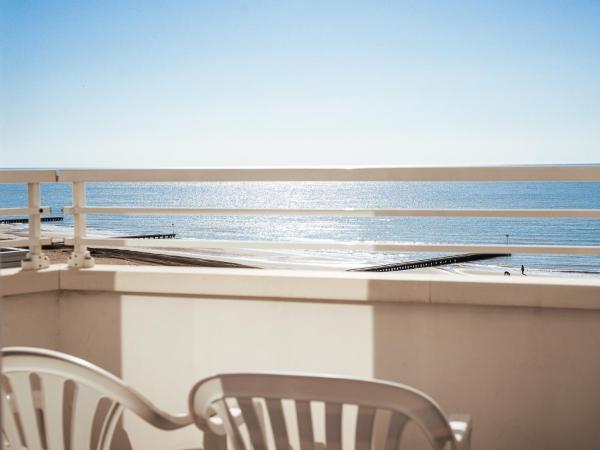 Hotel Niagara : photo 1 de la chambre chambre double - vue sur mer