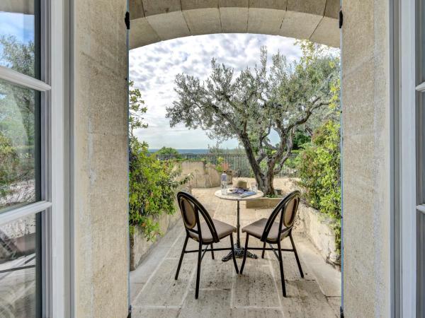 Le Mas D'aigret : photo 3 de la chambre chambre double ou lits jumeaux supérieure avec balcon ou terrasse