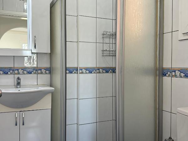 Pinky Apart Otel Bodrum : photo 7 de la chambre chambre double avec balcon