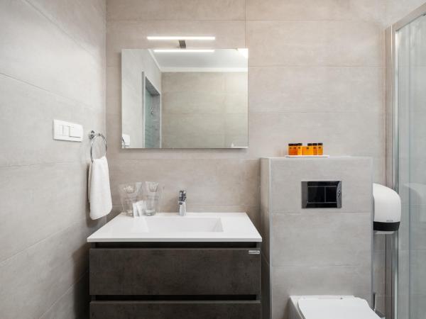 Hotel Mimosa Lido Palace - Maslinica Hotels & Resorts : photo 8 de la chambre suite junior avec sauna