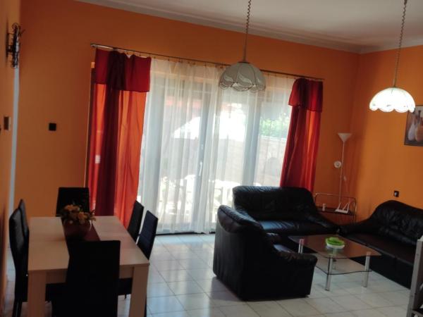 Bübáj Vendégház : photo 2 de la chambre maison 3 chambres