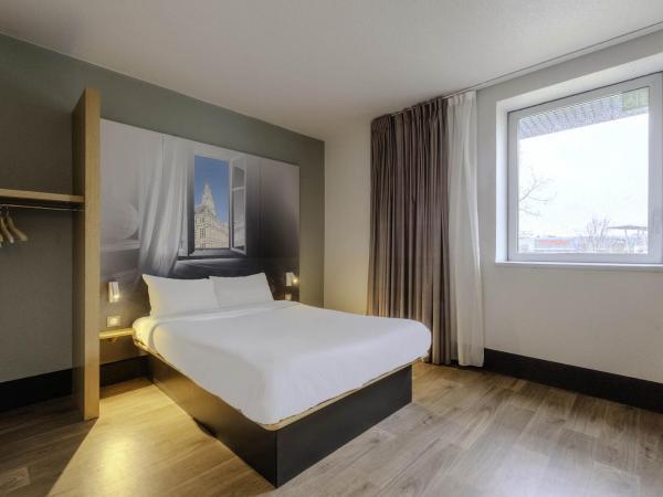 B&B HOTEL Arras : photo 3 de la chambre chambre double - accessible aux personnes à mobilité réduite