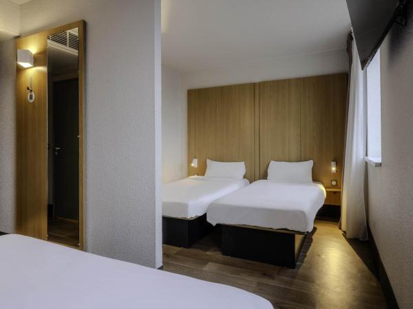 B&B HOTEL Arras : photo 1 de la chambre chambre quadruple