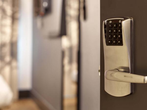 B&B HOTEL Arras : photo 1 de la chambre chambre double