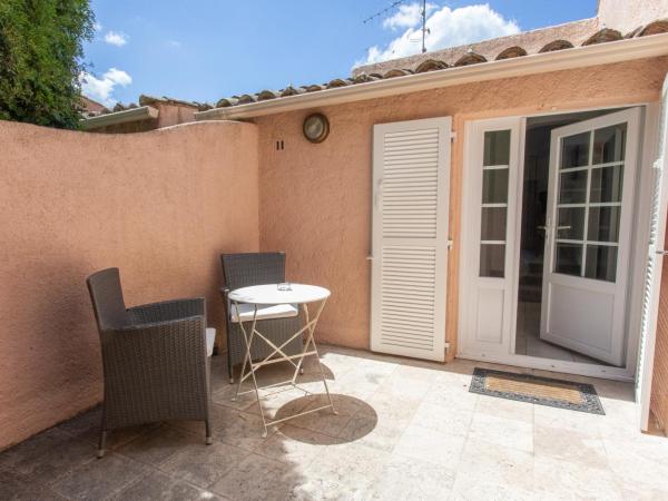 Hotel Le Verger Maelvi : photo 8 de la chambre chambre double avec douche