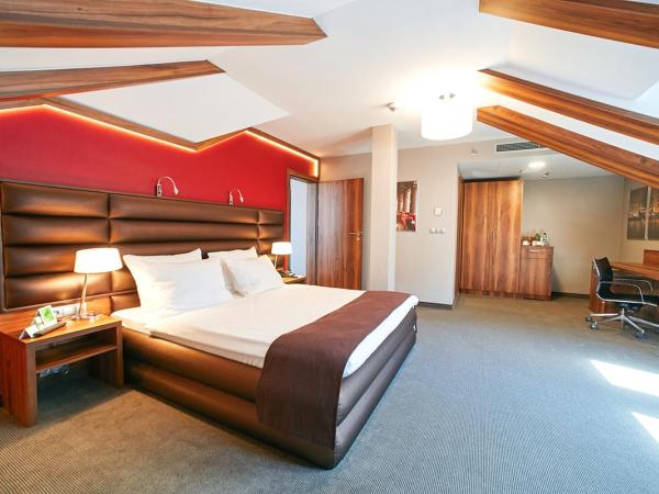 Holiday Inn Krakow City Centre, an IHG Hotel : photo 3 de la chambre suite 1 chambre