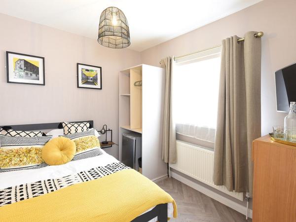 Anam Cara House - Guest Accommodation close to Queen's University : photo 1 de la chambre chambre double deluxe