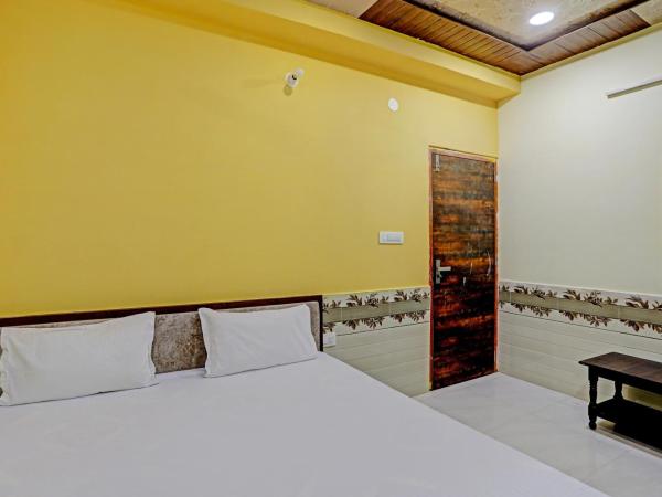 Hotel Abhi Palace : photo 3 de la chambre chambre triple classique