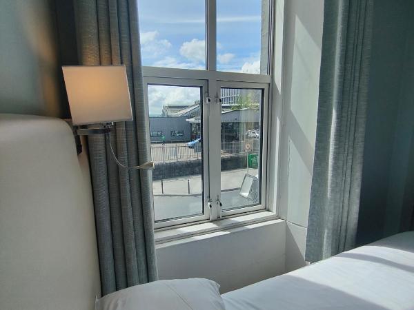 Station View Tavern : photo 4 de la chambre chambre familiale