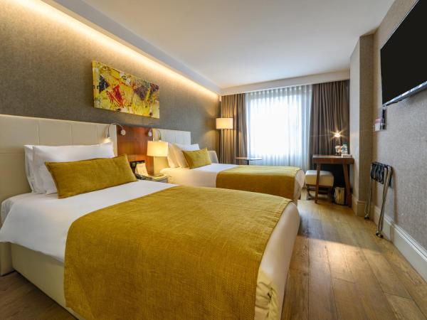 Ramada Istanbul Grand Bazaar : photo 1 de la chambre chambre triple standard
