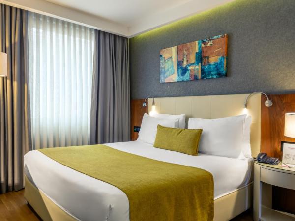 Ramada Istanbul Grand Bazaar : photo 6 de la chambre chambre double ou lits jumeaux standard