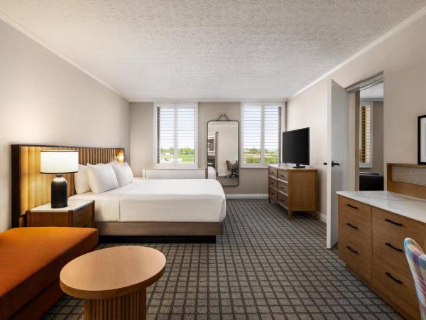 Crowne Plaza Louisville Airport Expo Ctr, an IHG Hotel : photo 2 de la chambre suite présidentielle lit king-size