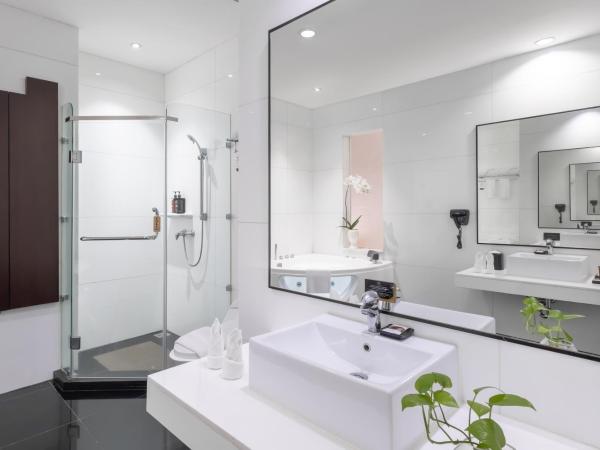 Merlynn Park Hotel : photo 4 de la chambre suite merlynn