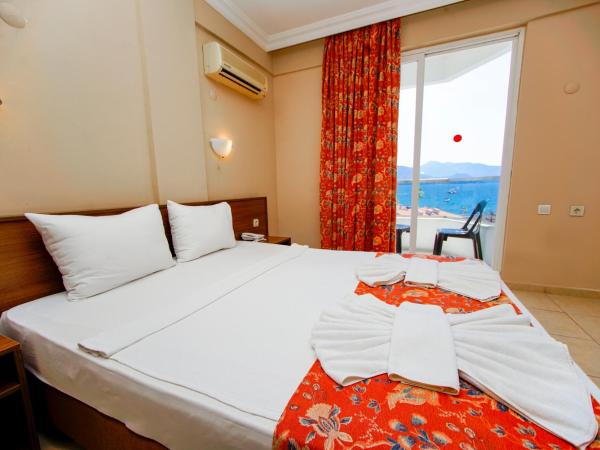 Sonnen Hotel-All Inclusive : photo 4 de la chambre chambre double - vue sur mer
