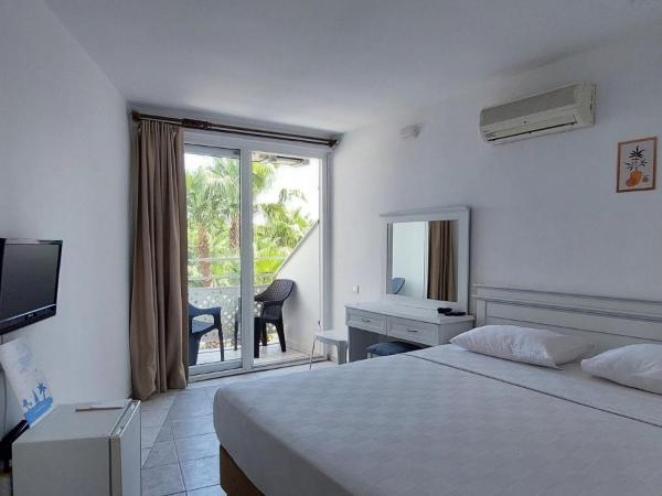 UK Hotel Kiriş : photo 5 de la chambre chambre double standard