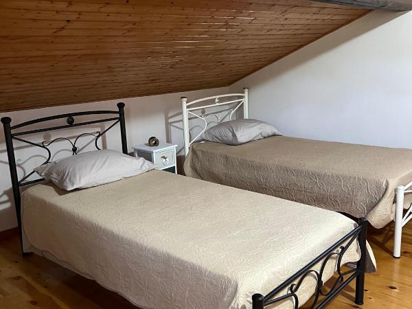 Nisaki Mathraki B&B : photo 5 de la chambre studio familial