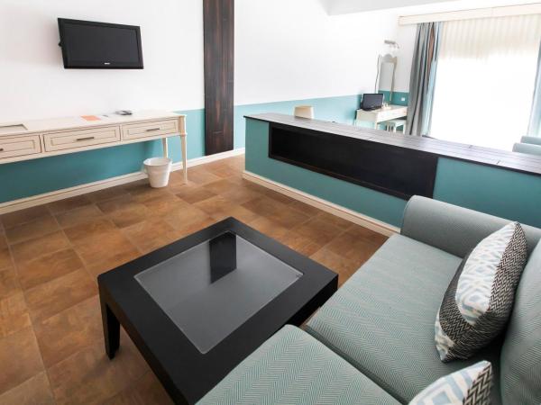 Manastir Hotel & Suites : photo 2 de la chambre suite junior