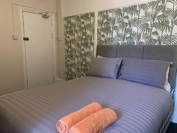 Tropics Beach Hotel : photo 1 de la chambre chambre lit king-size standard