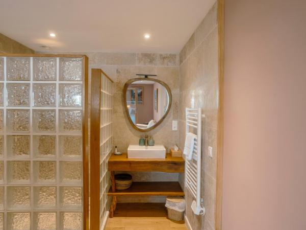 Villa Kirssis : photo 6 de la chambre chambre double deluxe - vue sur mer