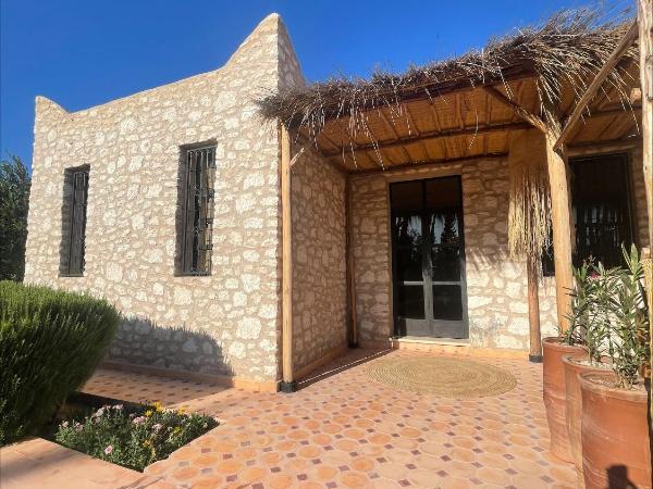 RIAD YANITRI : photo 1 de la chambre bungalow avec terrasse