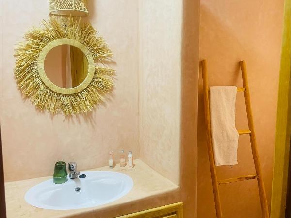 RIAD YANITRI : photo 8 de la chambre bungalow avec terrasse