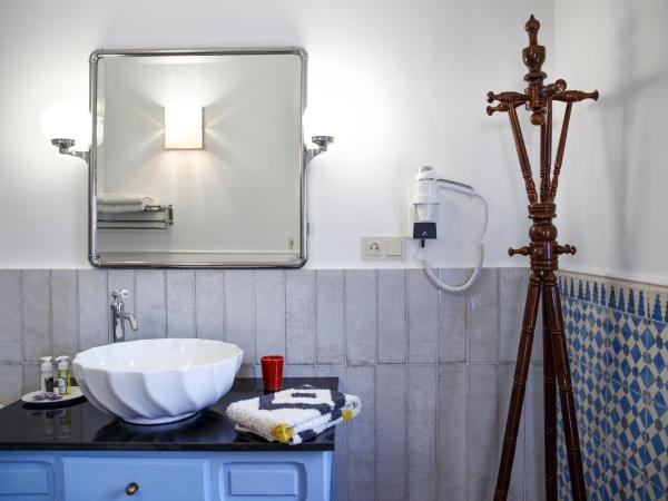 Riad Tamayourt Ocean View & piscine chauffée à 30 : photo 4 de la chambre chambre double - vue sur mer