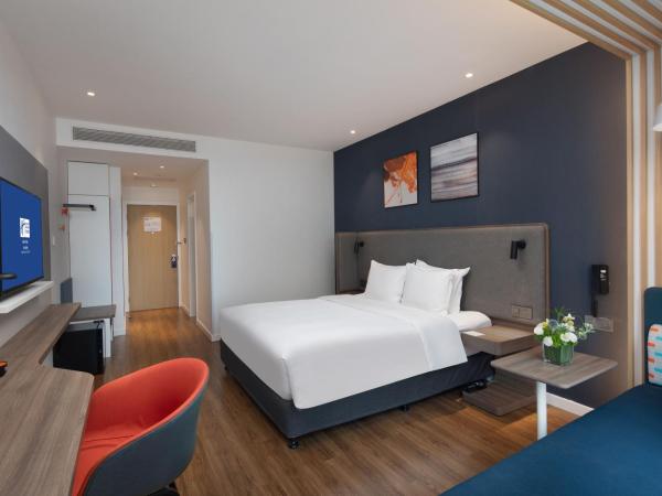 Holiday Inn Express Xi'an High Tech South, an IHG Hotel : photo 2 de la chambre chambre king standard avec vue sur ville
