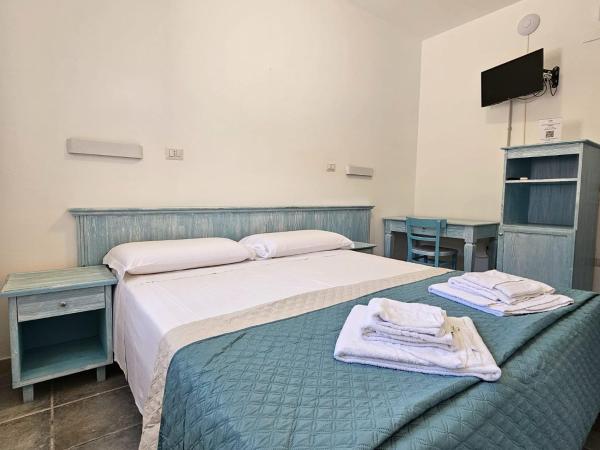 Vel Marì - Rooms on the Beach : photo 1 de la chambre chambre double ou lits jumeaux Économique