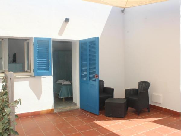 Vel Marì - Rooms on the Beach : photo 5 de la chambre chambre double ou lits jumeaux - vue sur mer