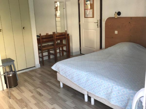 Le Preconil : photo 9 de la chambre chambre triple avec balcon